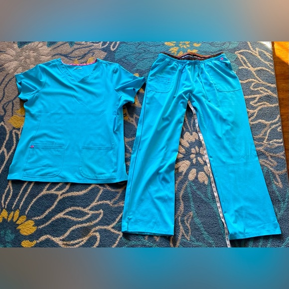 HeartSoul Other - Scrub set! Heart Soul Teal XL Top L Matching pants. Like New! Comfortable & Cute